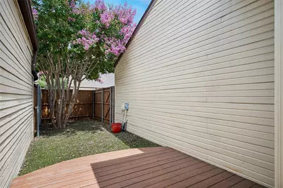 5829 Preston Valley Drive, Dallas, TX 75240 - Photo 23