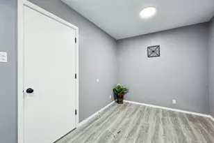 232 NW Jayellen Ave, Burleson, TX 76028 - Photo 13