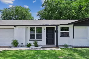 232 NW Jayellen Ave, Burleson, TX 76028 - Photo 25