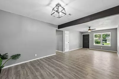 232 NW Jayellen Avenue, Burleson, TX 76028 - Photo 7
