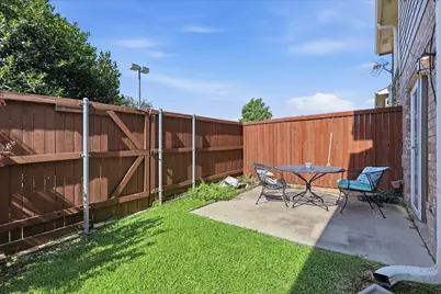 932 Avondale Lane, Plano, TX 75025 - Photo 13