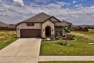 1917 Daybreak Dr, Venus, TX 76009 - Photo 1