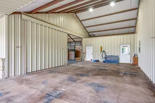 2400 Horsemans Dr, Stephenville, TX 76401 - Photo 17