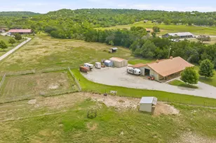 2400 Horsemans Dr, Stephenville, TX 76401 - Photo 25