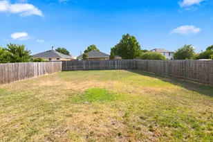 4880 Parkview Hills Ln, Fort Worth, TX 76179 - Photo 27