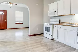 2937 S Adams St, Fort Worth, TX 76110 - Photo 3