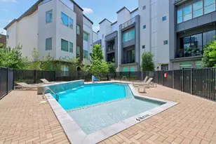 381 E Greenbriar Ln, Dallas, TX 75203 - Photo 39