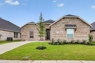 4924 Simmental Dr, Arlington, TX 76001 - Photo 1