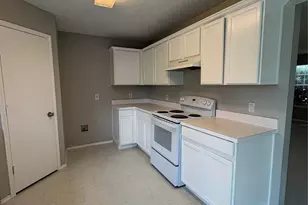 1817 Berkeley Dr, Glenn Heights, TX 75154 - Photo 7