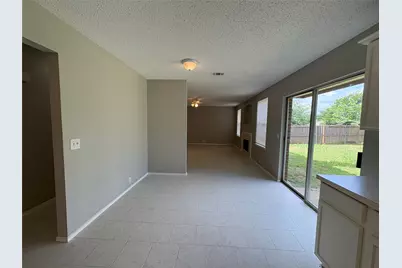 1817 Berkeley Drive, Glenn Heights, TX 75154 - Photo 9