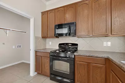 1024 Charleston Lane, Savannah, TX 76227 - Photo 5