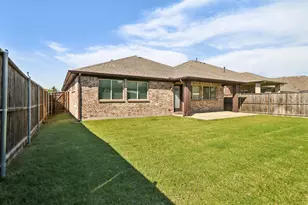 1336 Pleasant Knoll Trl, Aubrey, TX 76227 - Photo 25