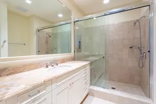 2525 N Pearl St, Dallas, TX 75201 - Photo 27