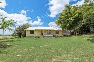 1447 Campbell Rd, Waxahachie, TX 75167 - Photo 5