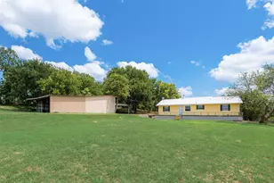 1447 Campbell Rd, Waxahachie, TX 75167 - Photo 37