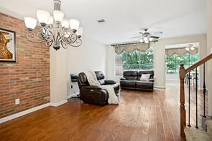 2634 Chambers Dr, Lewisville, TX 75067 - Photo 5