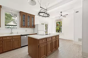 5623 Victor St, Dallas, TX 75214 - Photo 9