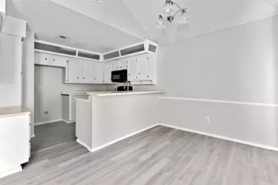 7650 Colorado Creek Court, Fort Worth, TX 76133 - Photo 7
