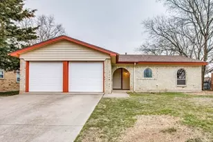 6640 Mona Lisa Ave, Watauga, TX 76148 - Photo 1