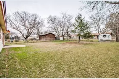 6640 Mona Lisa Avenue, Watauga, TX 76148 - Photo 11