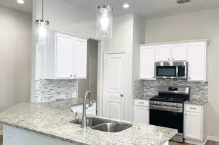 2705 Lumina Dr, Little Elm, TX 75068 - Photo 7