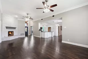 410 Roundabout Dr, Midlothian, TX 76065 - Photo 9