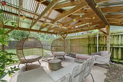 111 Bellevue Drive, Cleburne, TX 76033 - Photo 27