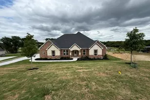 1035 Deer Is Ct, Azle, TX 76020 - Photo 1