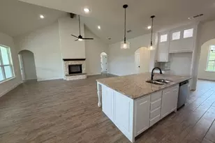 1035 Deer Is Ct, Azle, TX 76020 - Photo 5