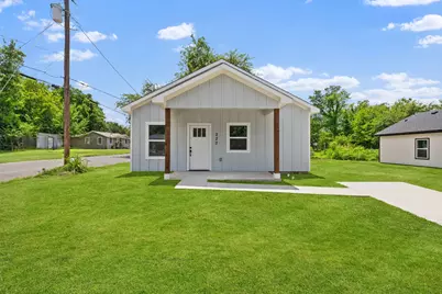 220 Calvert Street, Sulphur Springs, TX 75482 - Photo 1