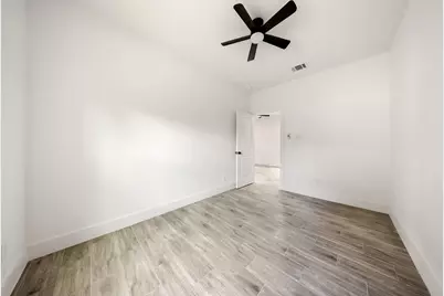 220 Calvert Street, Sulphur Springs, TX 75482 - Photo 15