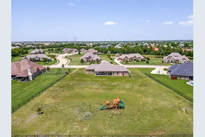 821 Abington Way, McLendon Chisholm, TX 75032 - Photo 3