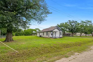 110 Orchard St, Alba, TX 75410 - Photo 23