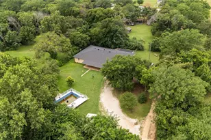2417 N County Road 810, Alvarado, TX 76009 - Photo 31