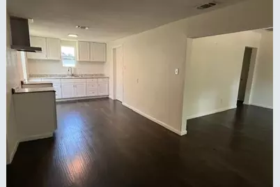2545 Metropolitan Avenue, Dallas, TX 75215 - Photo 3