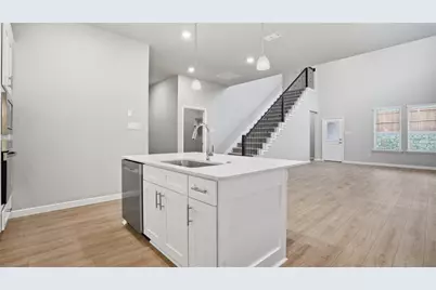 4923 Simmental Drive, Arlington, TX 76001 - Photo 3