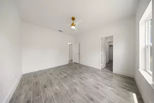 218 Calvert St, Sulphur Springs, TX 75482 - Photo 9