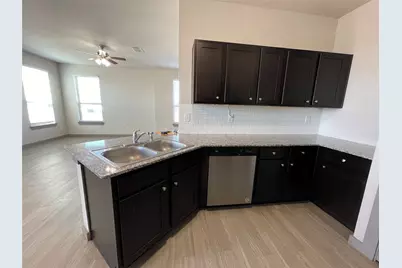 [Address not provided], Hurst, TX 76053 - Photo 7