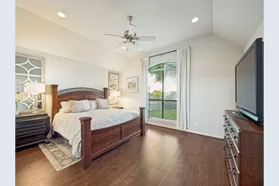 8115 Oak Hollow Drive, Arlington, TX 76001 - Photo 13
