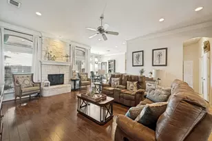 8115 Oak Hollow Dr, Arlington, TX 76001 - Photo 5