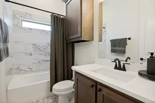 111 Tetrad Cir, Waxahachie, TX 75165 - Photo 17