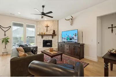 111 Tetrad Circle, Waxahachie, TX 75165 - Photo 3