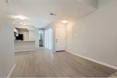 622 W Union Bower Road, Irving, TX 75061 - Photo 9