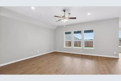 3329 Seaside Street, Grand Prairie, TX 76065 - Photo 7