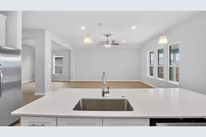 3329 Seaside Street, Grand Prairie, TX 76065 - Photo 3
