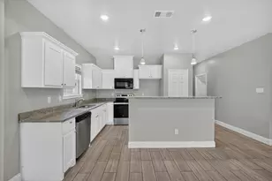 3205 Bois D Arc St, Greenville, TX 75401 - Photo 7