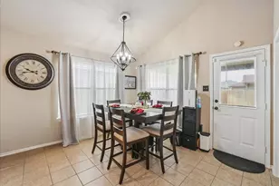 4037 Tiburon St, Fort Worth, TX 76106 - Photo 9