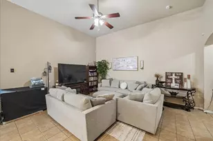 4037 Tiburon St, Fort Worth, TX 76106 - Photo 5