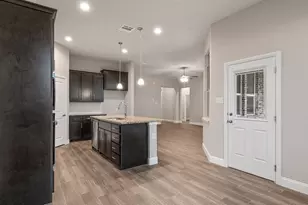 3284 Pier Vw St, Grand Prairie, TX 76065 - Photo 7