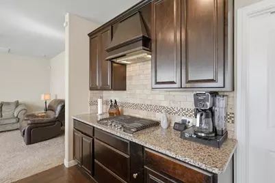 6012 Shiner Drive, Fort Worth, TX 76179 - Photo 7